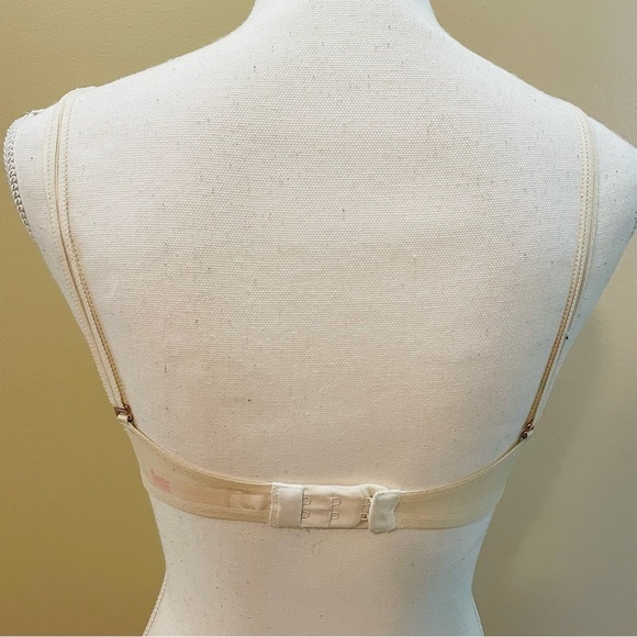 PINK Victoria’s Secret Date Push Up Bra 32C White Floral - Picture 4 of 7